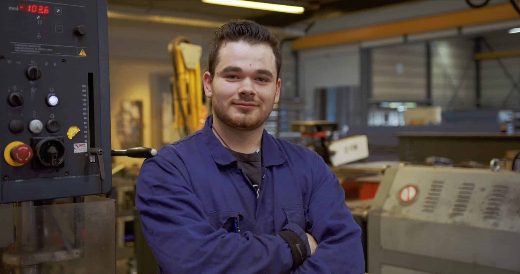 Franken metaal Employee in work attire